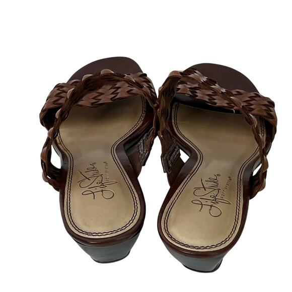 LifeStride Womens 7M Brown Woven Slide Sandals Heeled Comfort Mule Soft System - Picture 3 of 8